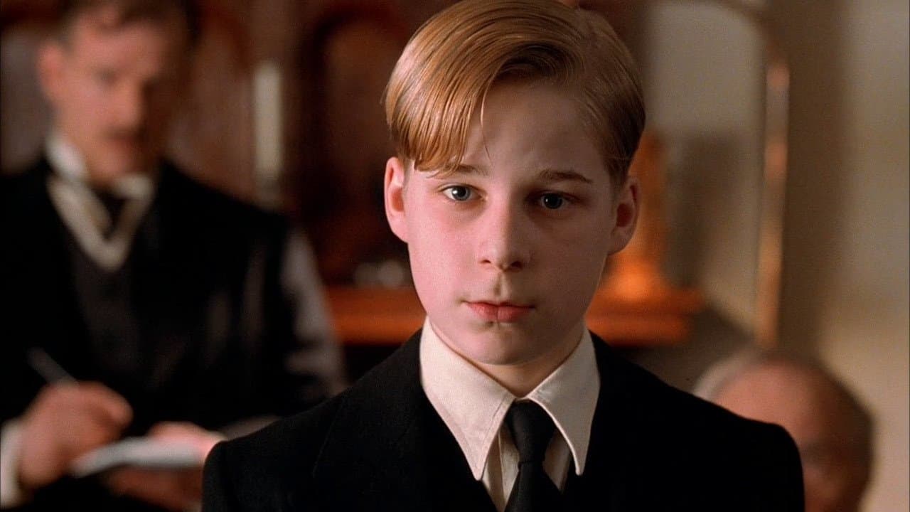 Backdrop – The Winslow Boy