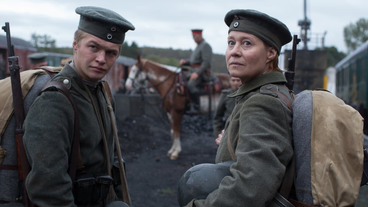 Backdrop – Erna im Krieg