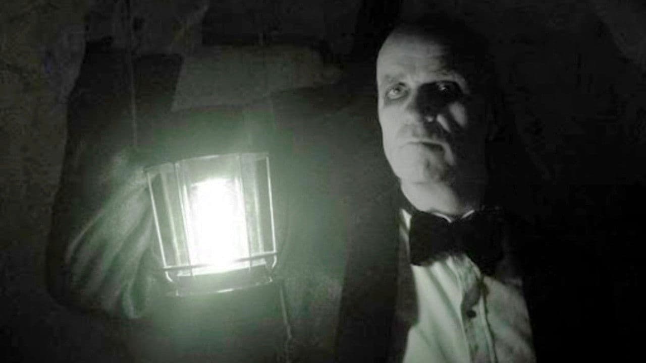 Backdrop – The Roost